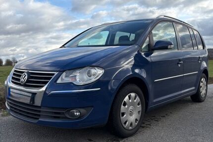 VW Touran 193.888 km 1.999 &euro; Niederelbert 56412