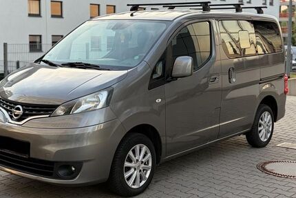 Nissan NV200 94.000 km 8.500 &euro; Frankfurt am Main 60528
