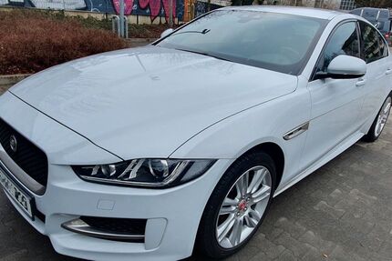 Jaguar XE 110.000 km 16.990 € Essen 45128
