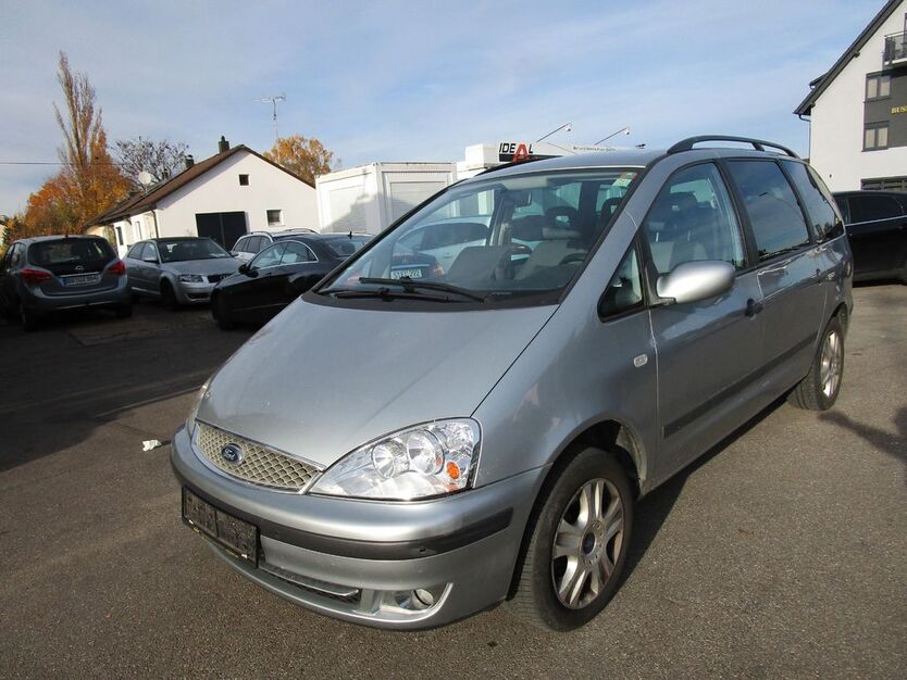 Ford Galaxy 218.000 km 2.990 € Böblingen 71032