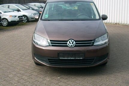 VW Sharan 192.800 km 5.701 &euro; Wiesbaden 65187