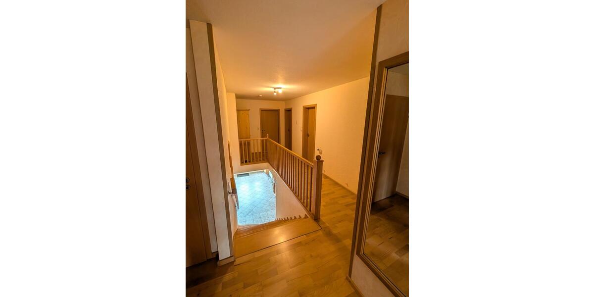 Mehrfamilienhaus, Wohnhaus Steinheim - 8 Zimmer, 320 m&sup2;, 420.000&euro; | Angebot:26763098