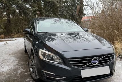 Volvo V60 371.745 km 6.800 &euro; Angermünde 16278