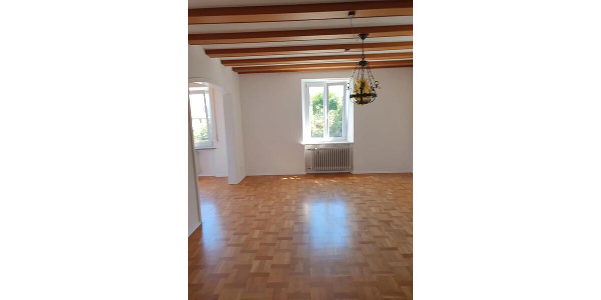 Einfamilienhaus Stockach - 6 Zimmer, 200 m&sup2;, 1.700&euro; | Angebot:26147151