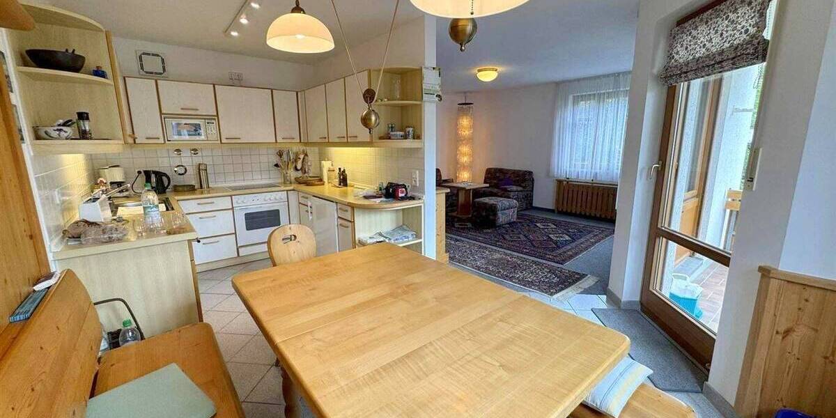 Etagenwohnung Garmisch-Partenkirchen Partenkirchen - 3 Zimmer, 80 m&sup2;, 1.390&euro; | Angebot:25703949