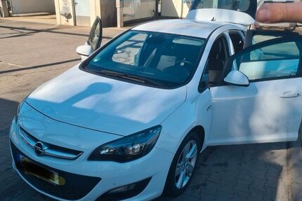 Opel Astra 77.000 km 7.600 &euro; Regensburg 93051