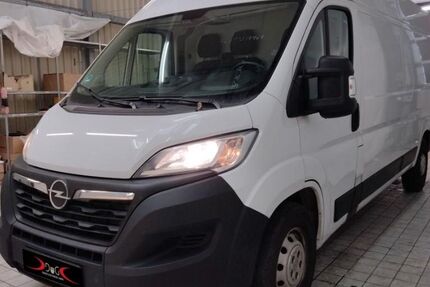 Opel Movano 145.342 km 17.191 € Hannover 30453