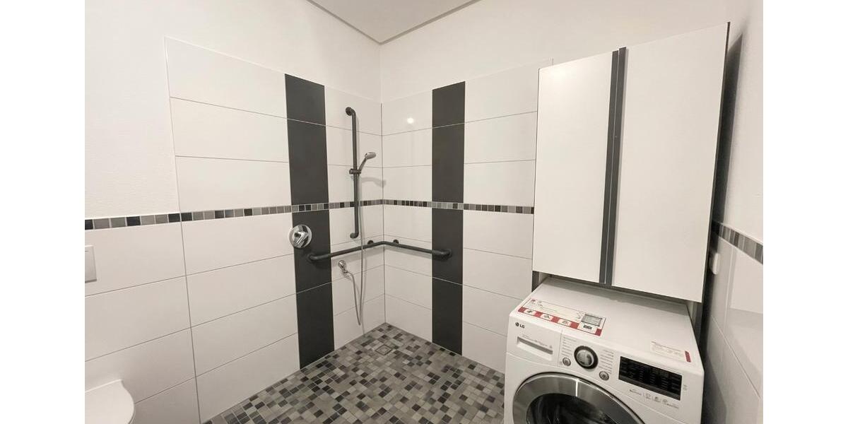 Etagenwohnung Würzburg Heuchelhof - 2 Zimmer, 84 m&sup2;, 349.000&euro; | Angebot:26393771