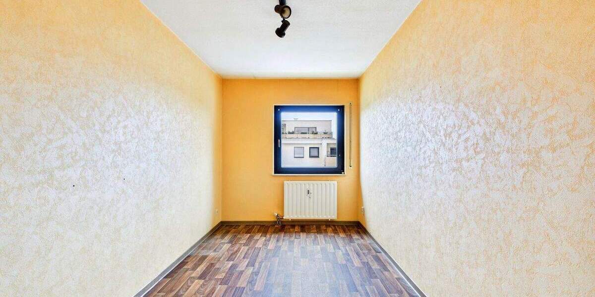 Etagenwohnung Waghäusel Wiesental - 4 Zimmer, 108 m&sup2;, 249.000&euro; | Angebot:25903631