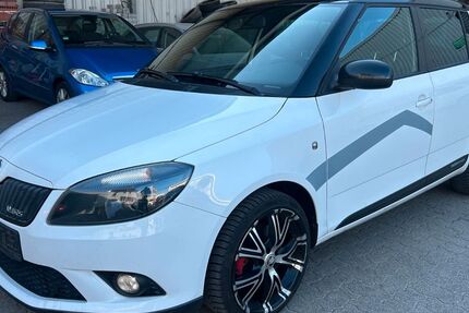 Skoda Fabia 199.000 km 4.949 &euro; Karlsruhe 76189