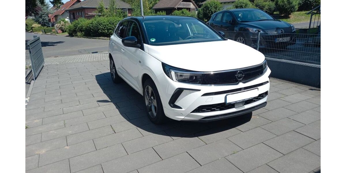 Opel Grandland (X) 74.000 km 17.000 &euro; Melsungen 34212