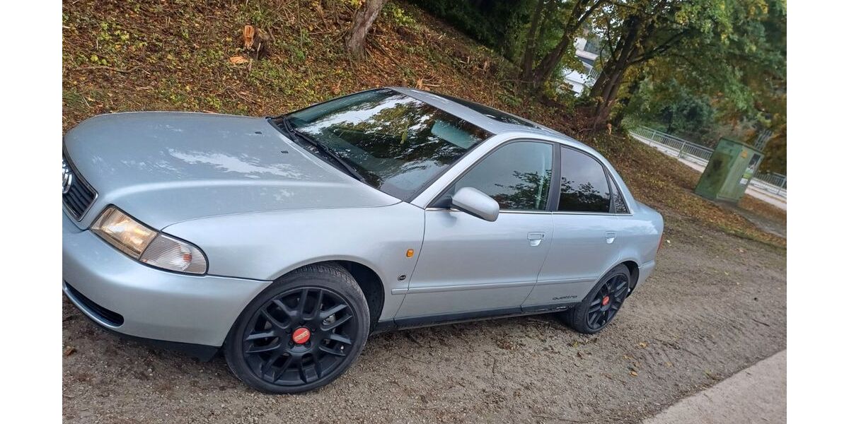 Audi A4 230.000 km 4.700 &euro; Mamming 94437