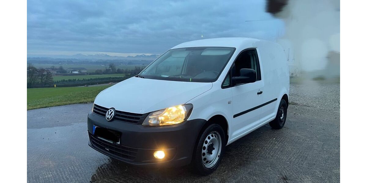 VW Caddy 177.000 km 6.900 &euro; Großkarolinenfeld 83109