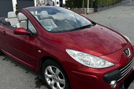 Peugeot 307 180.000 km 2.999 &euro; Erbach 64711