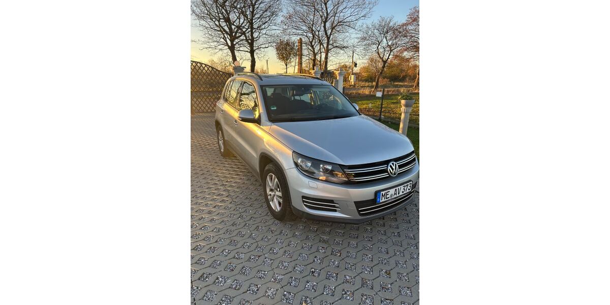 VW Tiguan 247.000 km 8.999 &euro; Velbert 42551
