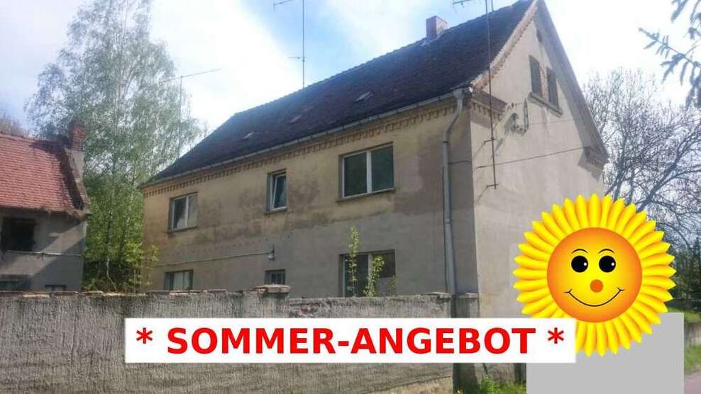 Haus zum Kaufen in Teuchern 95.000 € 297 m²
