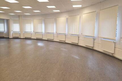 Gewerbeobjekt Döbeln Sörmitz - 5 Zimmer, 10.410&euro; | Angebot:25743296