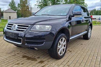VW Touareg 306.000 km 3.870 &euro; Sülfeld 23867