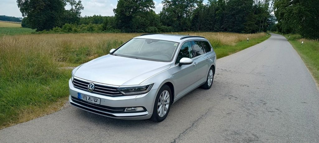 VW Passat Variant 168.000 km 15.450 € Mauern 85419