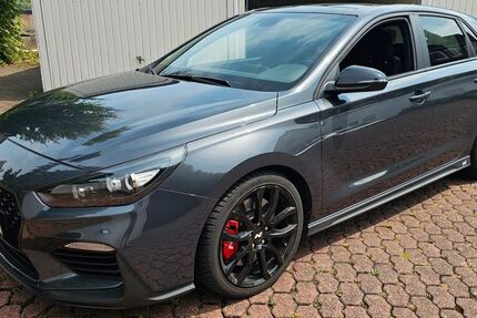 Hyundai i30 49.000 km 18.500 &euro; Wermelskirchen 42929