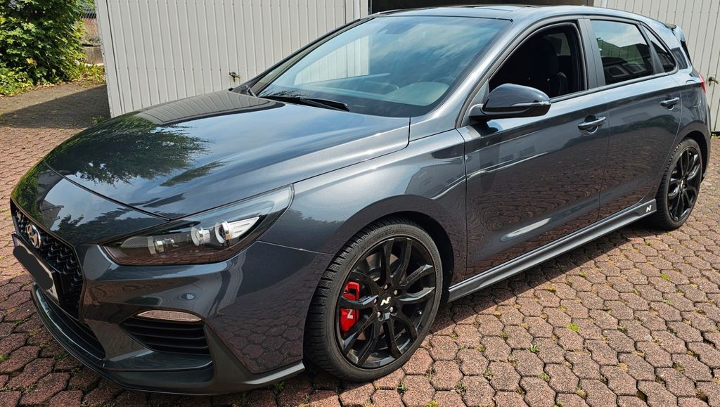 Hyundai i30 49.000 km 18.500 &euro; Wermelskirchen 42929