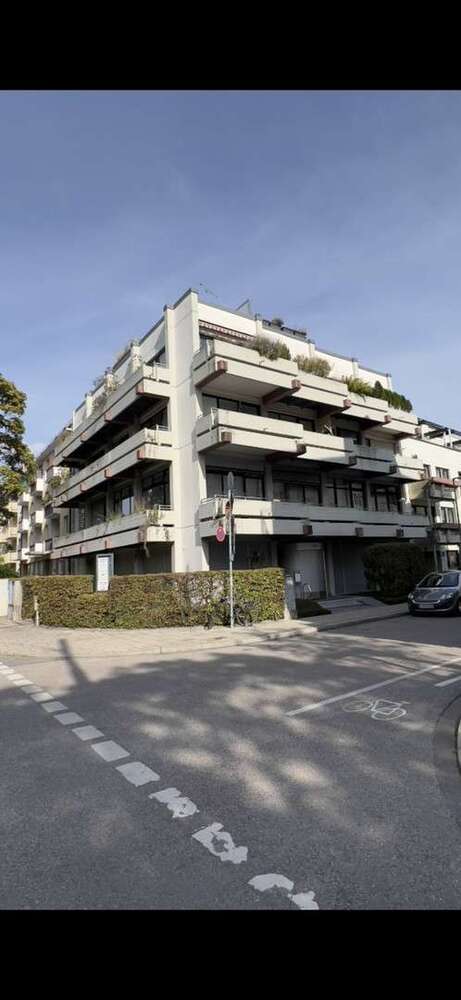 Wohnung zum Kaufen in München 390.000 € 42 m²