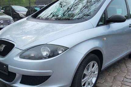 Seat Altea 173.000 km 2.799 &euro; Halstenbek 25469