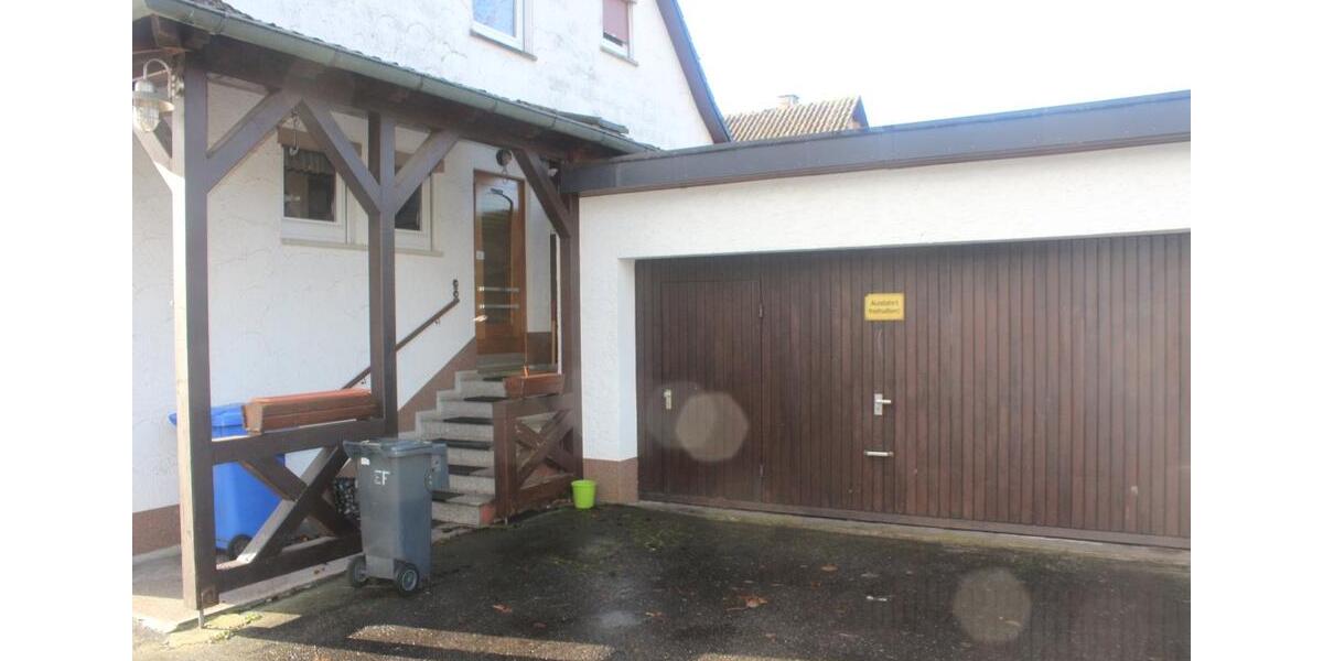 Einfamilienhaus Haigerloch - 8 Zimmer, 180 m&sup2;, 340.000&euro; | Angebot:25099207