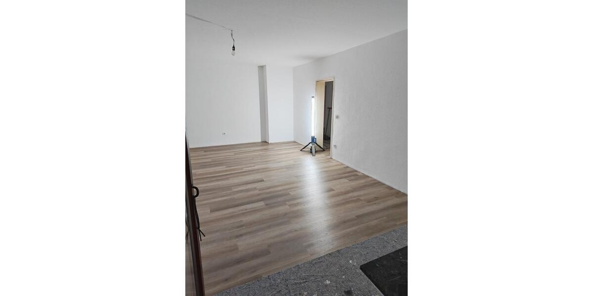 Moderne 3-Zimmer-EG-Wohnung mit Wintergarten & Terrasse 3 zimmer