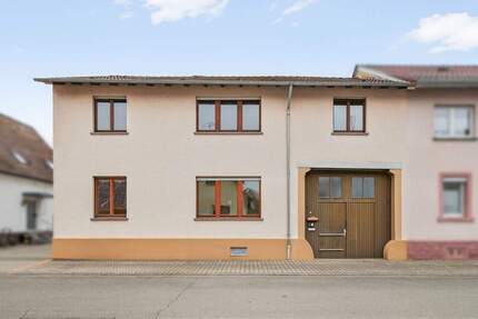 Haus Linkenheim-Hochstetten Linkenheim - 6 Zimmer, 199 m&sup2;, 549.000&euro; | Angebot:25771475