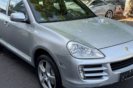 Porsche Cayenne 175.000 km 9.500 &euro; Wiesbaden 65203