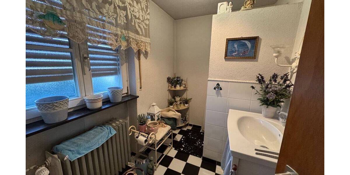 Mehrfamilienhaus, Wohnhaus Lauchringen Unterlauchringen - 8 Zimmer, 167 m&sup2;, 290.000&euro; | Angebot:26105593