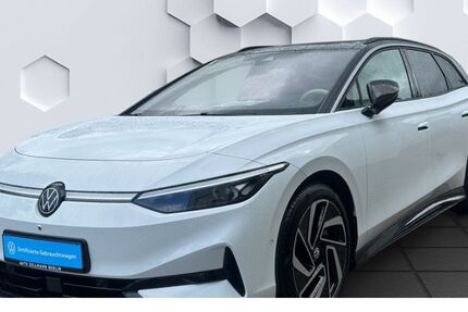 VW ID.7 16.989 km 51.645 € Berlin 12524