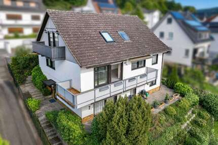 Haus Bad Orb - 8 Zimmer, 218 m&sup2;, 449.000&euro; | Angebot:27086997