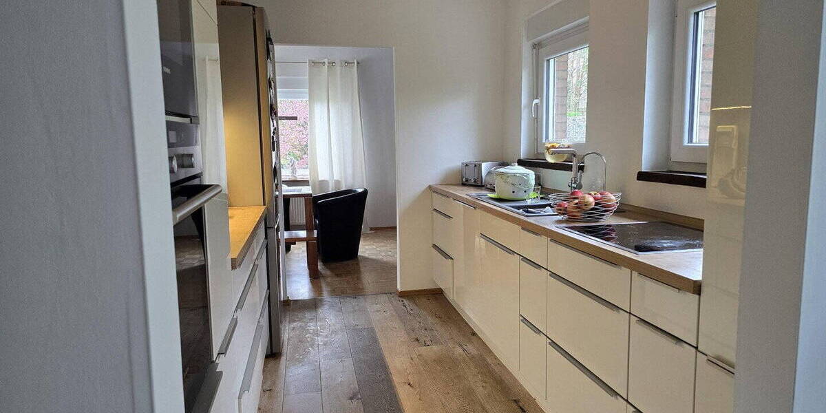 Einfamilienhaus Homberg - 1 Zimmer, 240 m&sup2;, 450.000&euro; | Angebot:26274279