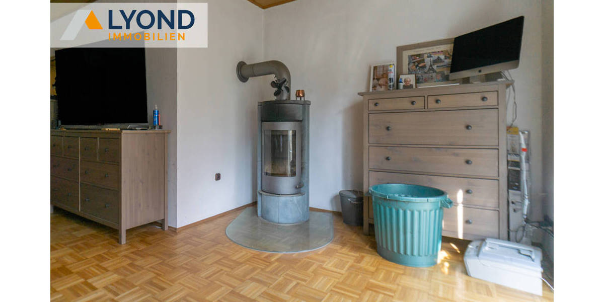 Bauernhaus, Landhaus Bad Arolsen / Schmillinghausen Schmillinghausen - 9 Zimmer, 220 m&sup2;, 159.000&euro; | Angebot:25773073