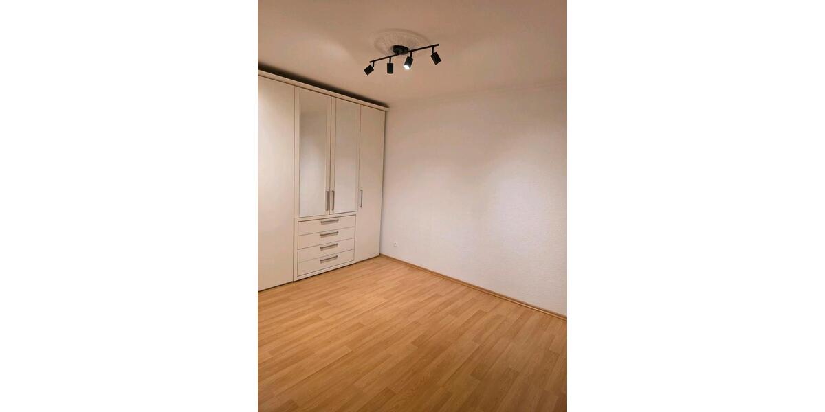 Etagenwohnung Mörfelden-Walldorf Walldorf - 2.5 Zimmer, 80 m&sup2;, 1.605&euro; | Angebot:25306028