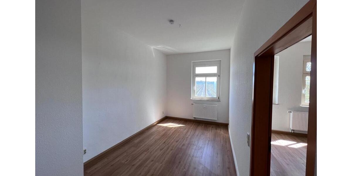 Etagenwohnung Querfurt - 2 Zimmer, 74 m&sup2;, 410&euro; | Angebot:26123967