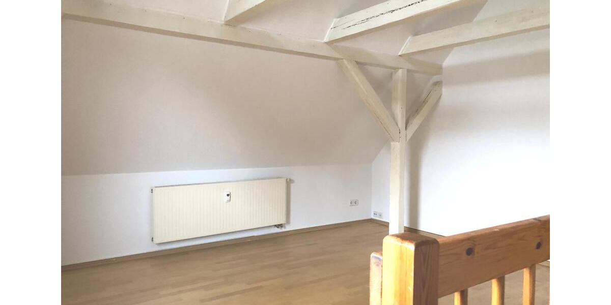 Etagenwohnung Werdau - 3.5 Zimmer, 90 m&sup2;, 495&euro; | Angebot:26252666