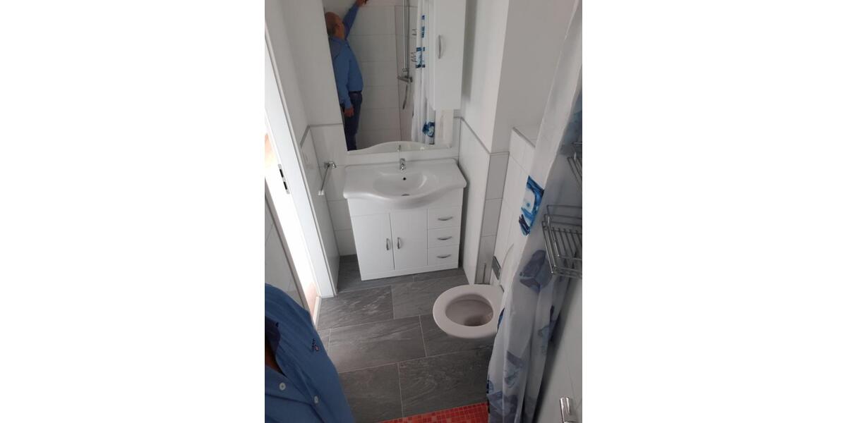 Einfamilienhaus Ludwigshafen am Rhein Mundenheim - 9 Zimmer, 140 m&sup2;, 2.500&euro; | Angebot:25909056