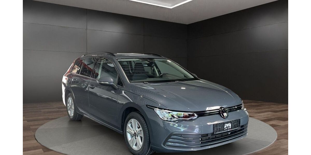 VW Golf 50.574 km 25.950 &euro; Zeven 27404