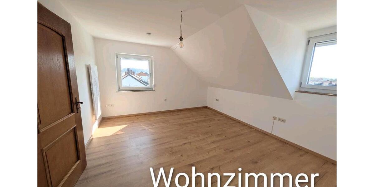 Dachgeschoßwohnung Hengersberg - 3 Zimmer, 75 m&sup2;, 600&euro; | Angebot:26416505