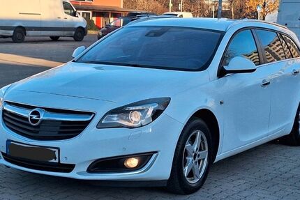 Opel Insignia 200.000 km 5.300 &euro; mittenwalde 15749