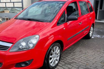Opel Zafira 203.000 km 1.999 € Herten 45701