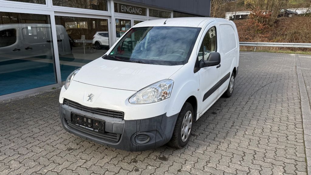 Peugeot Partner 262.566 km 3.999 &euro; Freudenberg 57258