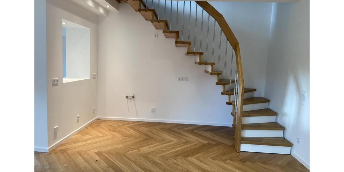 Doppelhaushälfte Düsseldorf Stadtbezirk 5 - 3.5 Zimmer, 100 m&sup2;, 2.500&euro; | Angebot:26276442