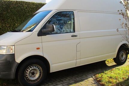 VW T5 Transporter 130.000 km 4.999 &euro; Berlin 13053