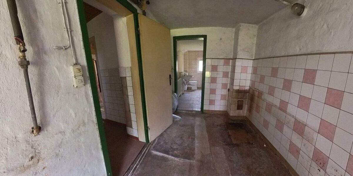 Doppelhaushälfte Priborn - 1 Zimmer, 164 m&sup2;, 35.000&euro; | Angebot:25659077