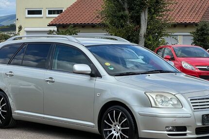 Toyota Avensis 220.000 km 1.999 € Landau in der Pfalz, Rheinland-Pfalz 76829