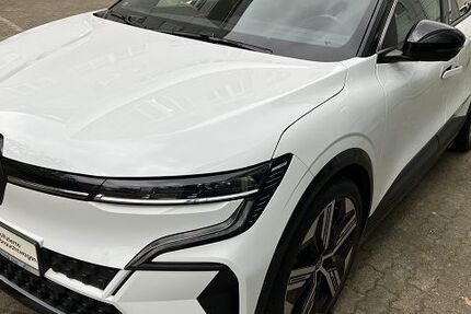 Renault Megane E-TECH 25.932 km 26.988 &euro; Hennigsdorf 16761